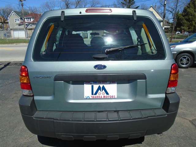 2006 Ford Escape XLS 4dr SUV w/Automatic